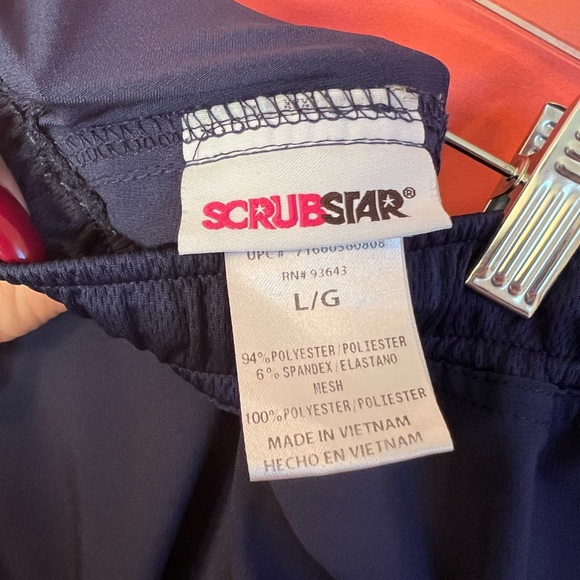 Large Navy Scrubstar scrub top / bottom - Picture 9 of 9